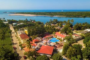 Alojamiento - Hotel Garza Canela