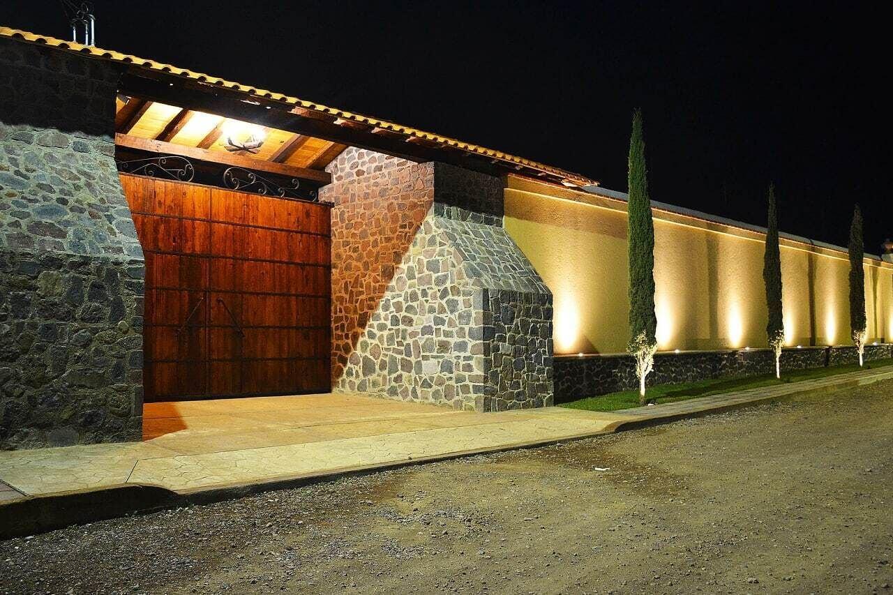 Varios La Casona Pirámides