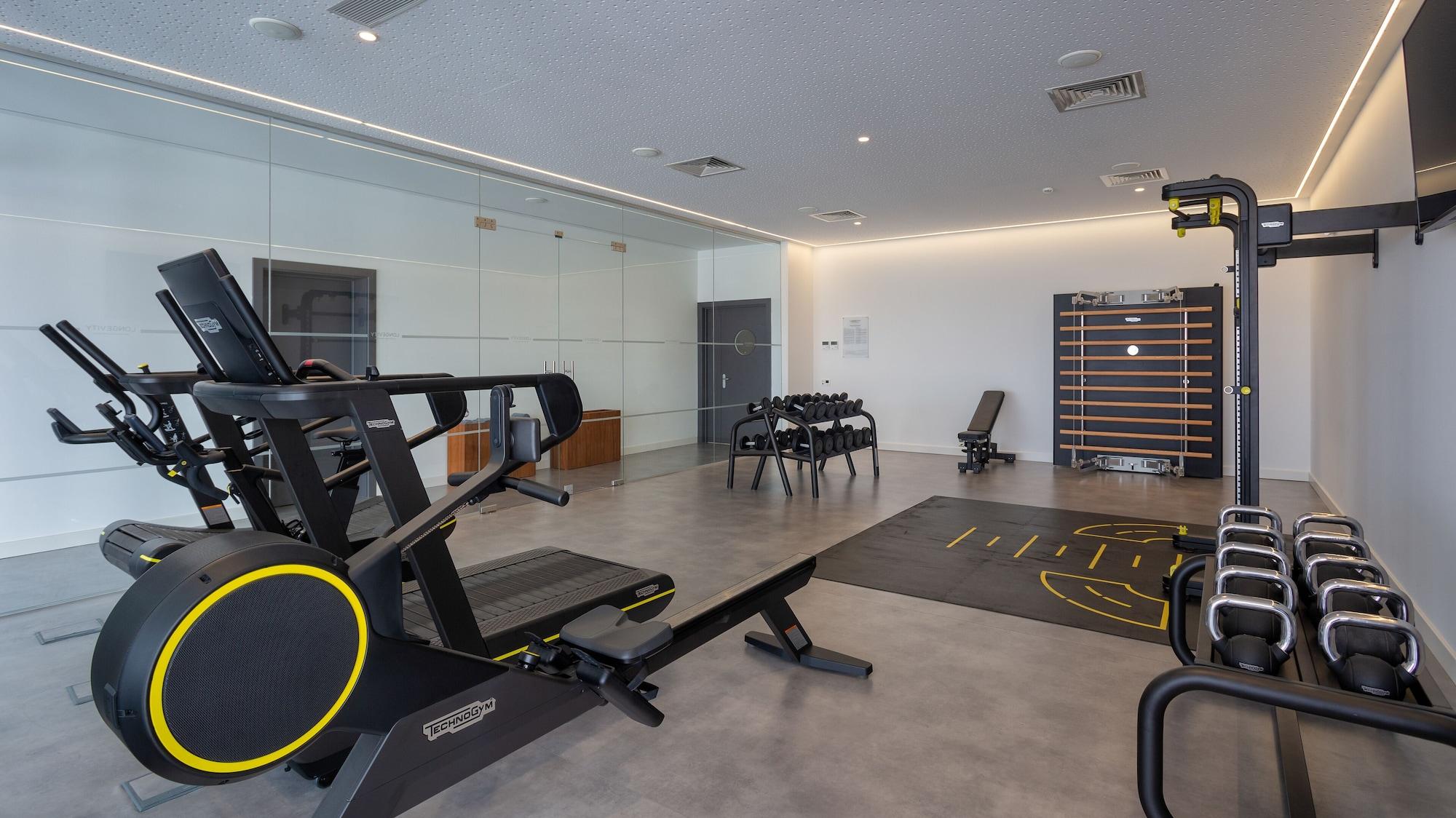 Gimnasio Longevity Health and Wellness Hotel - Adults Only