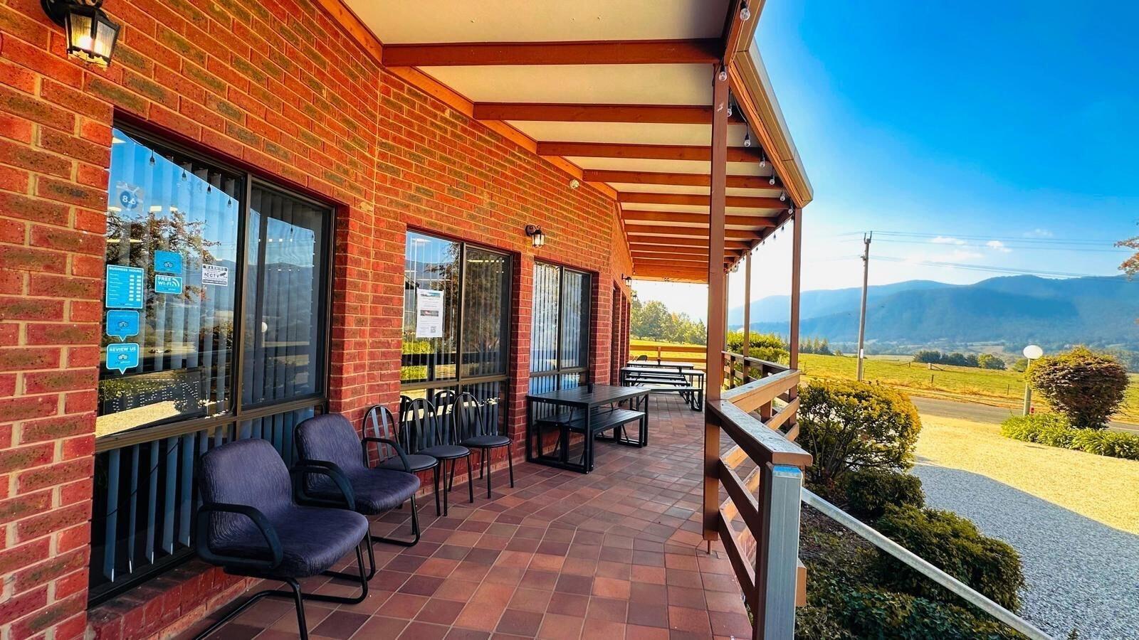 Restaurant Mountain Creek Motel