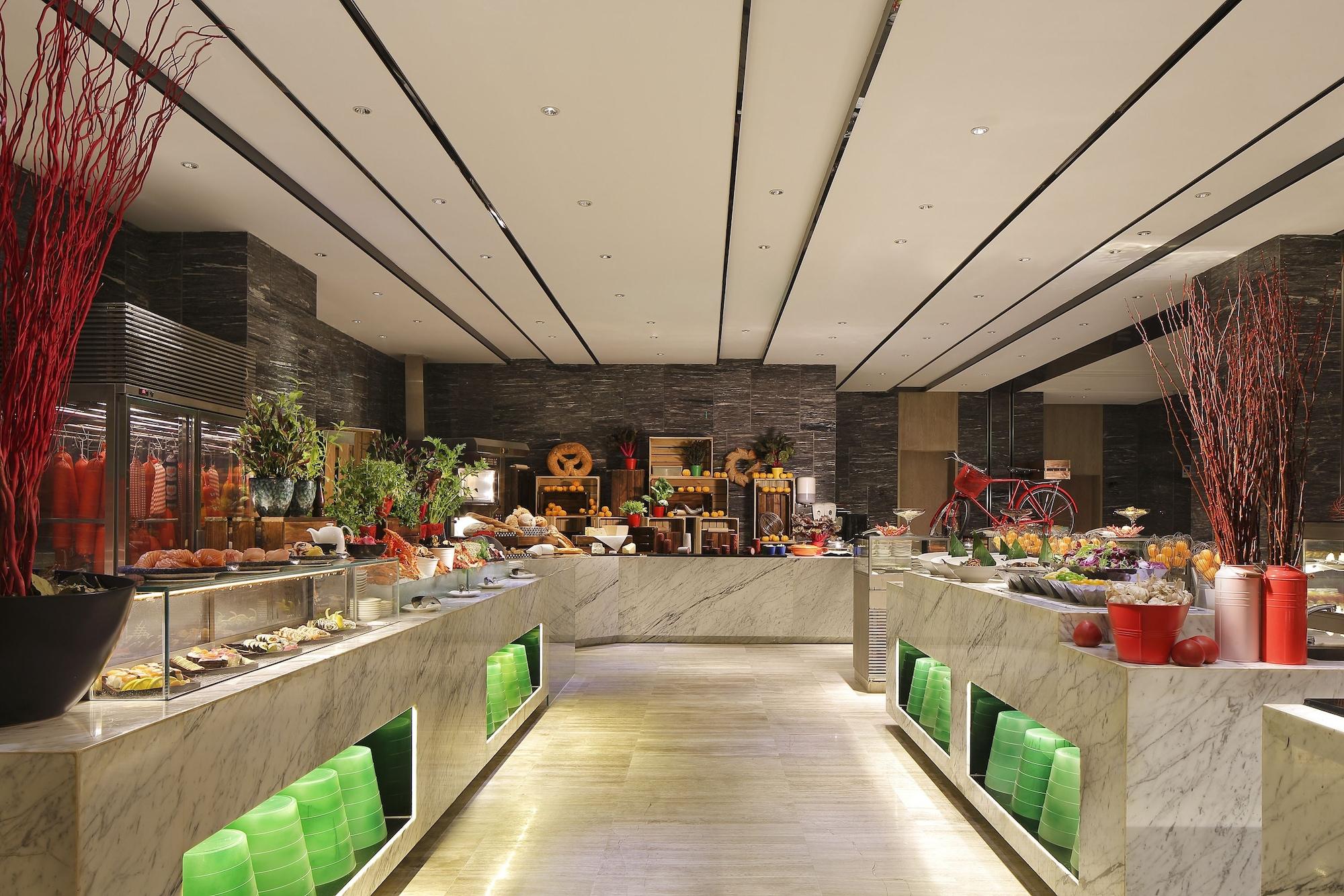 Restaurant Crowne Plaza Beijing Lido by IHG