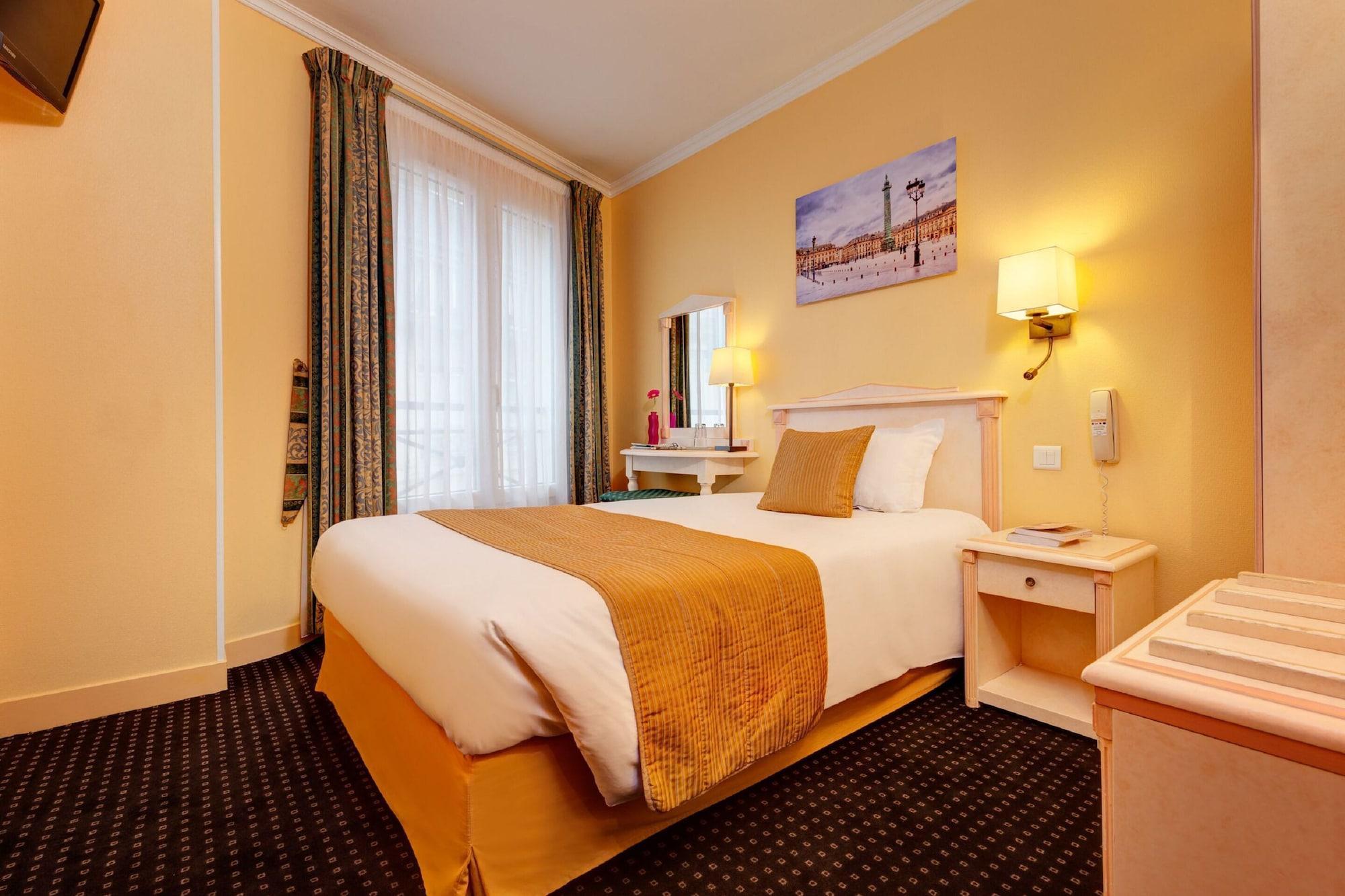 Equipamiento de Habitación Hôtel Louvre Sainte Anne