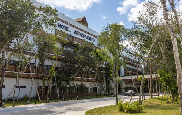 Hotel Mundo Maya Tulum Aeropuerto - Hoteles cerca de Playa Las Palmas en Tulum
