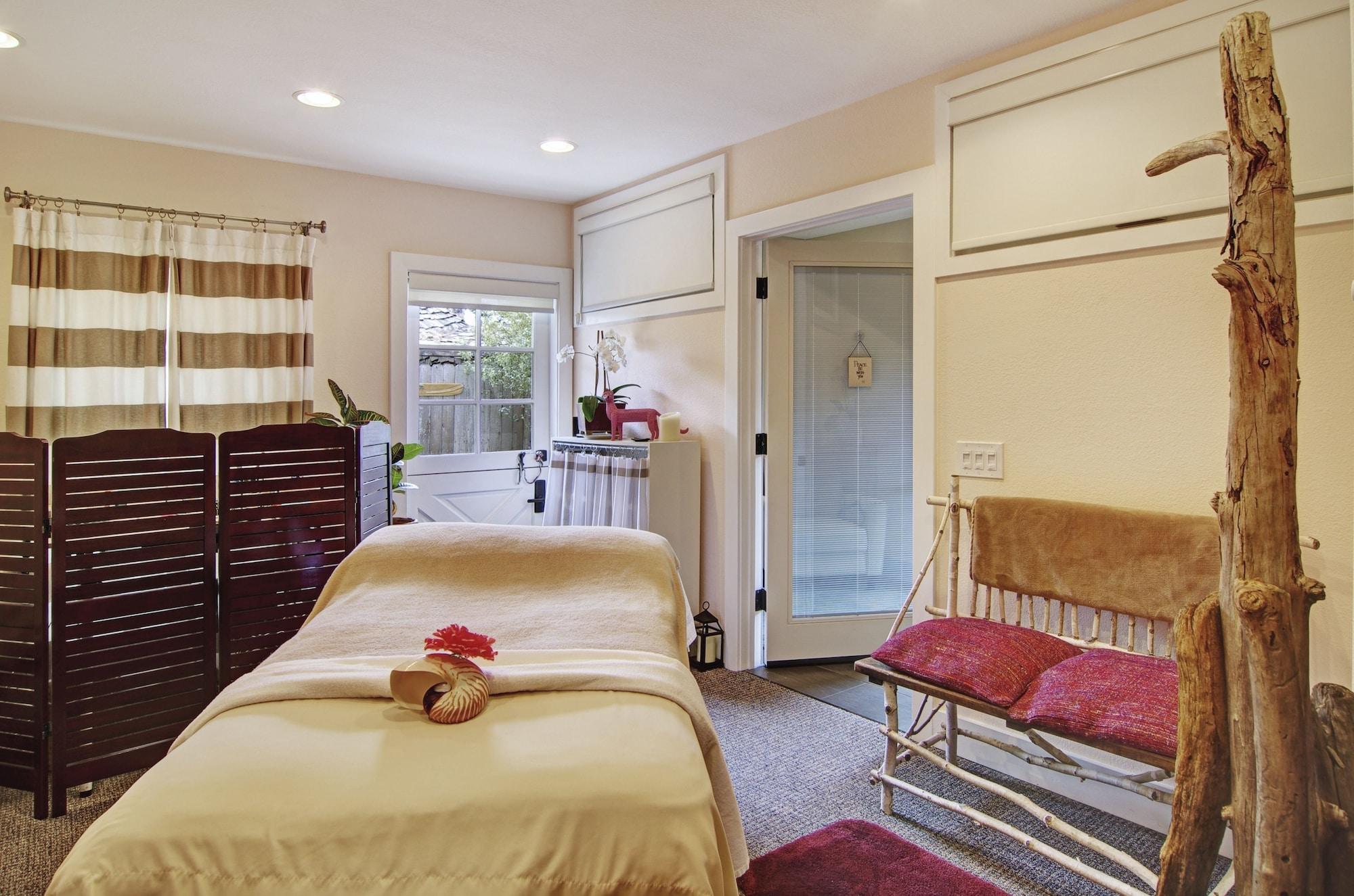 Spa Cypress Inn On Miramar Beach