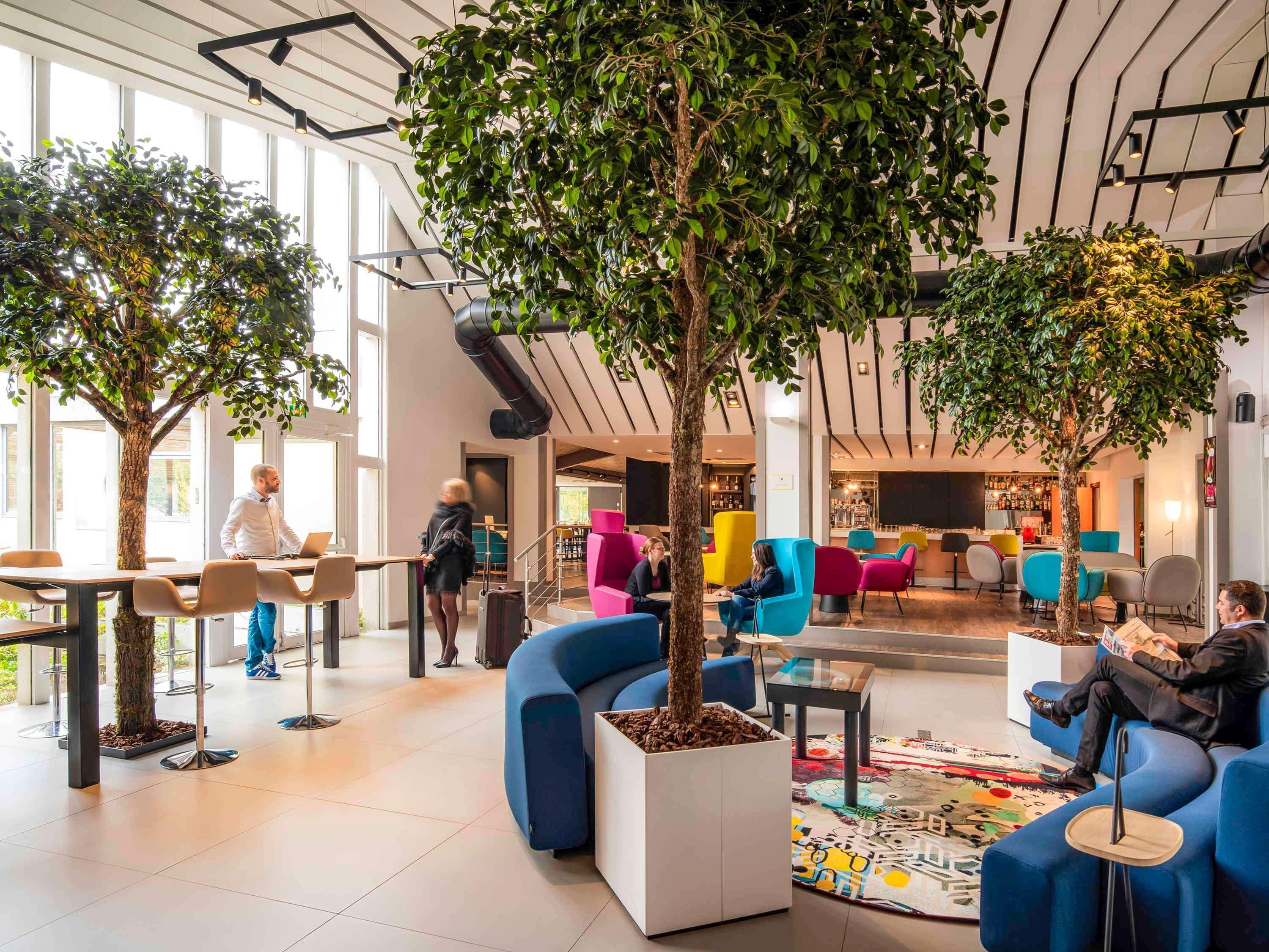 Vista Lobby Novotel Metz Amneville Hotel