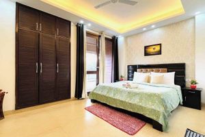 Alquiler Vacacional - BluO Superior 2BHK - Select Citywalk & MAX Saket