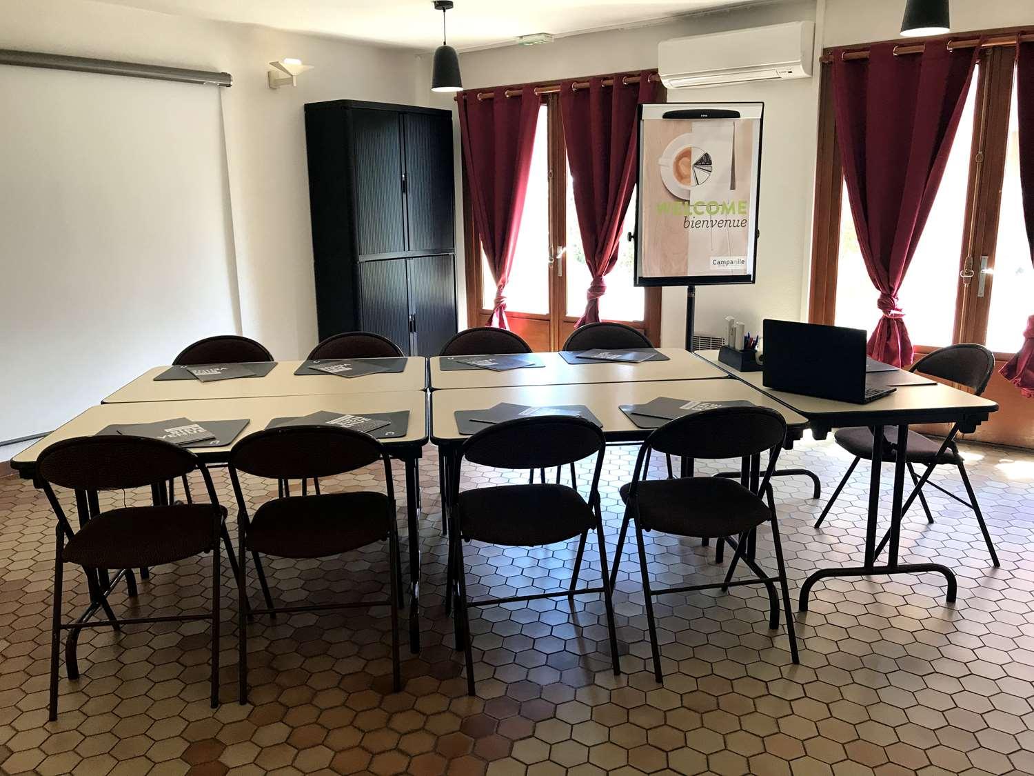 Sala de Reuniones Hotel Campanile Millau