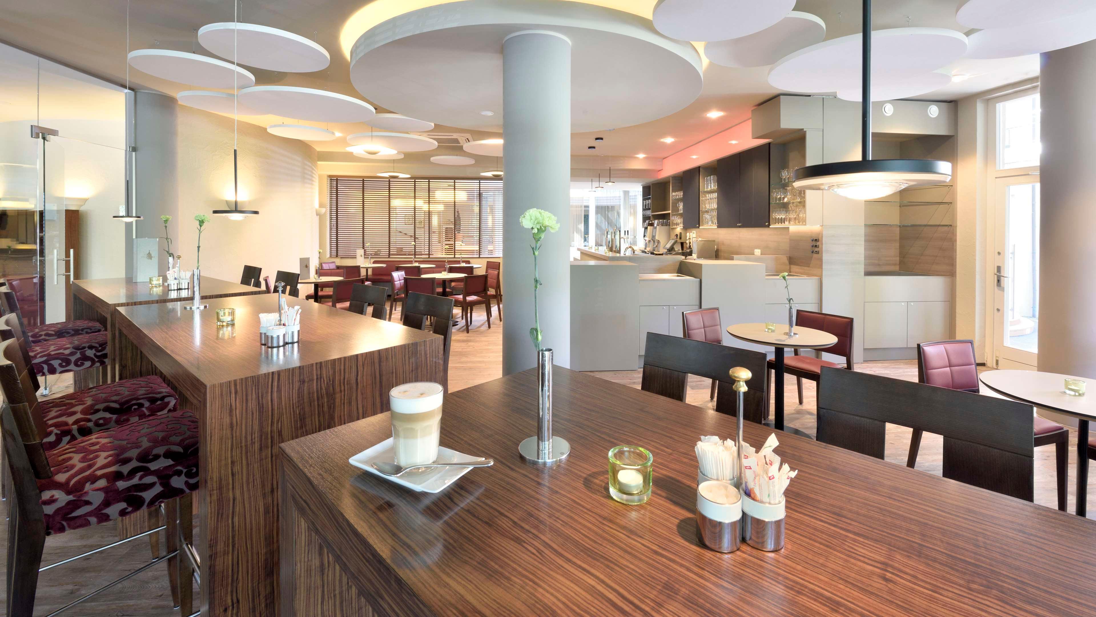 Bar/Salón Best Western Premier Hotel Villa Stokkum