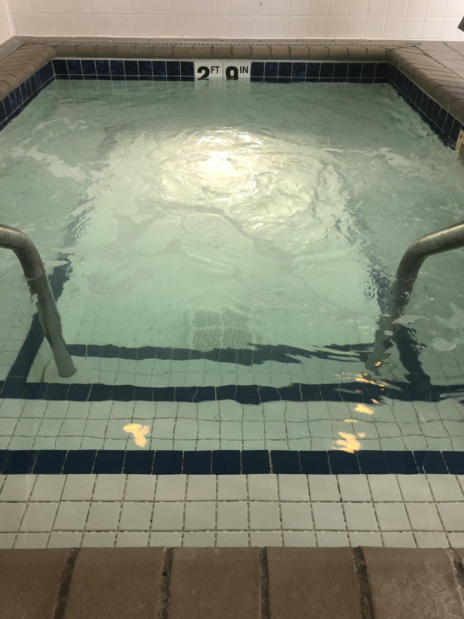 Spa Baymont by Wyndham Coon Rapids