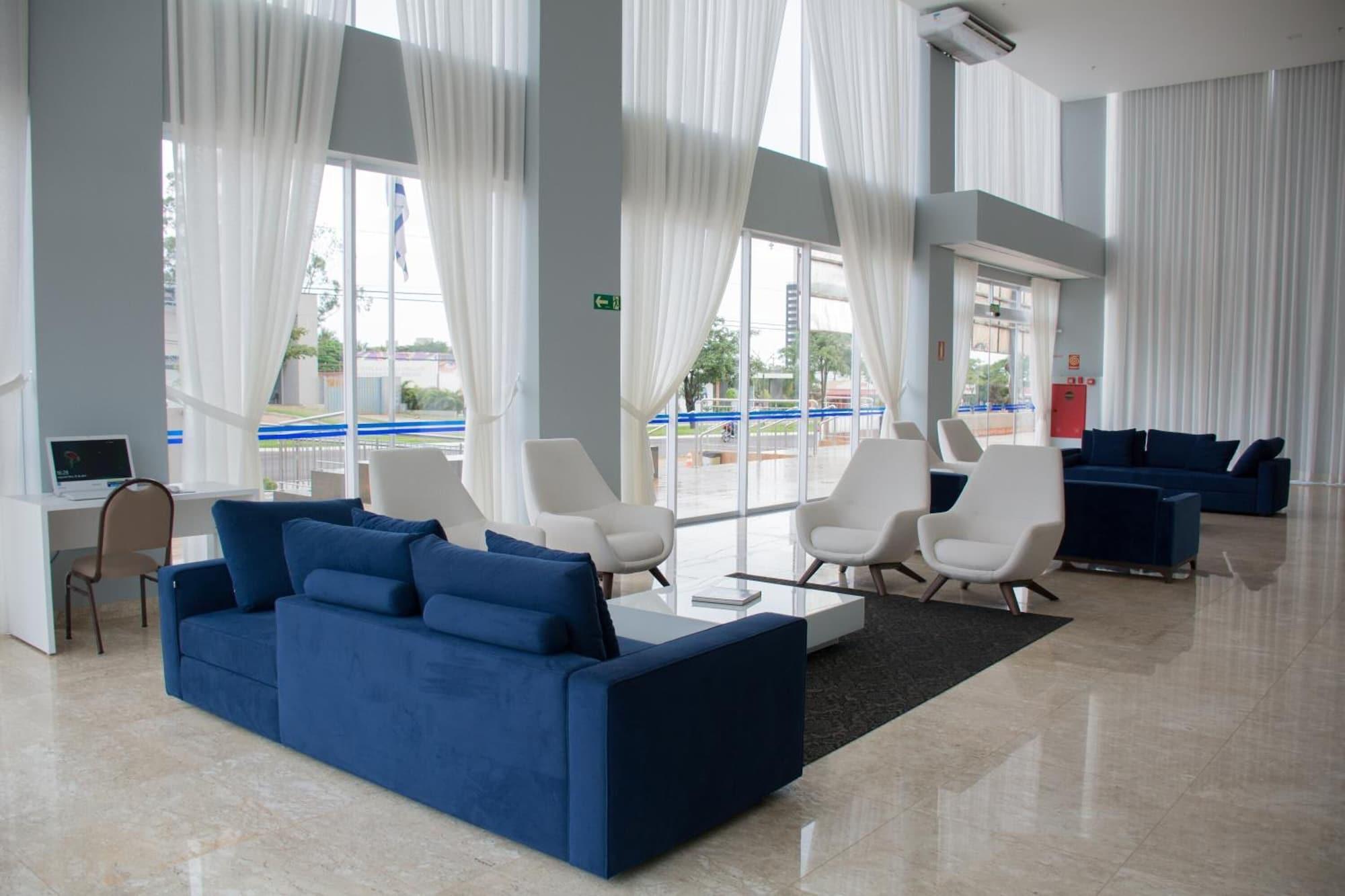 Vista Lobby Select Hotel