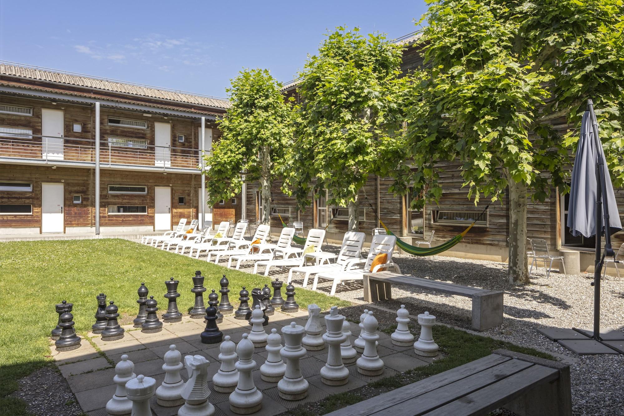 Instalaciones Recreativas Lausanne Youth Hostel Jeunotel