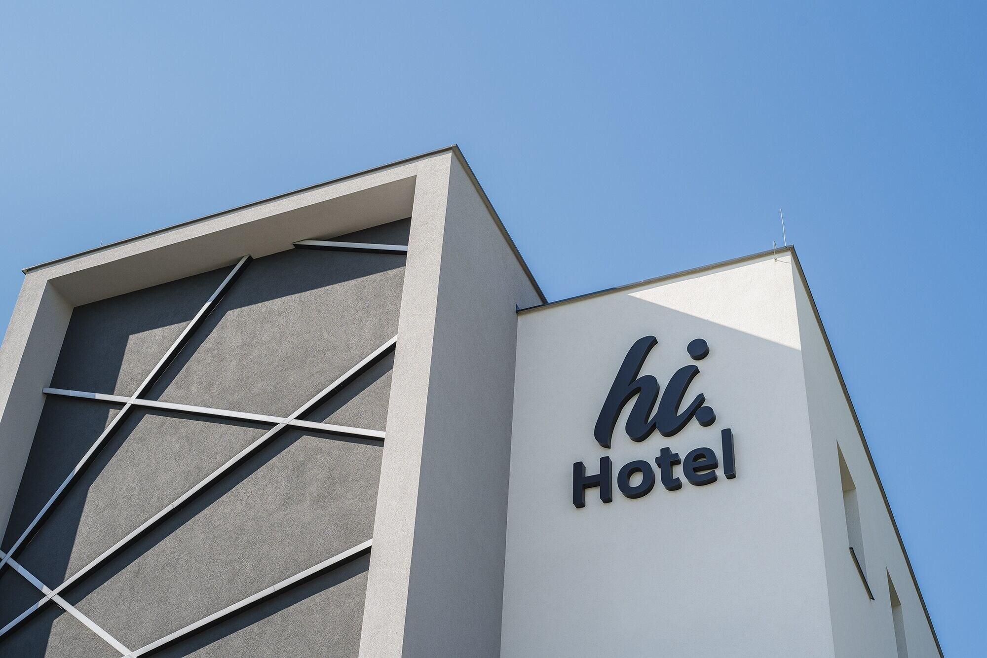 Vista Exterior Hi Hotel Gdansk Airport