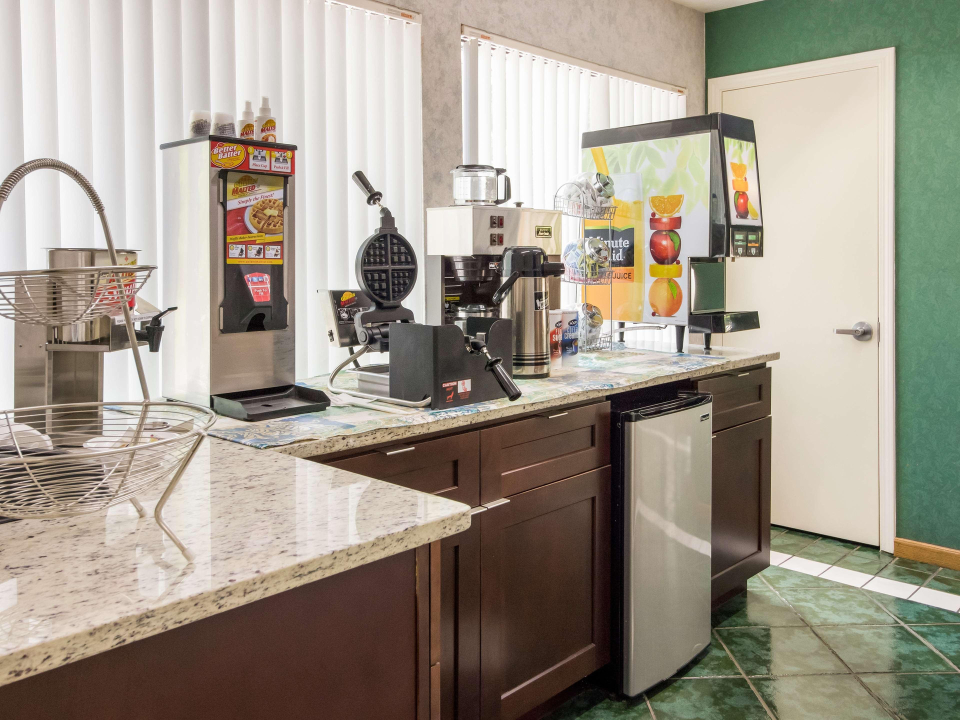 Restaurant Americas Best Value Inn Clayton