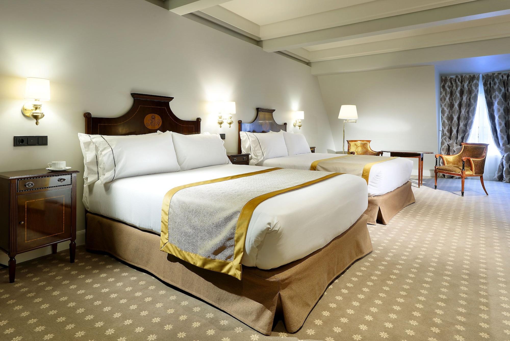 Habitación Eurostars Hotel Real