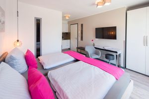 Alquiler Vacacional - The alternative to the hotel: serviced apartment with kitchen / bath / hotel service