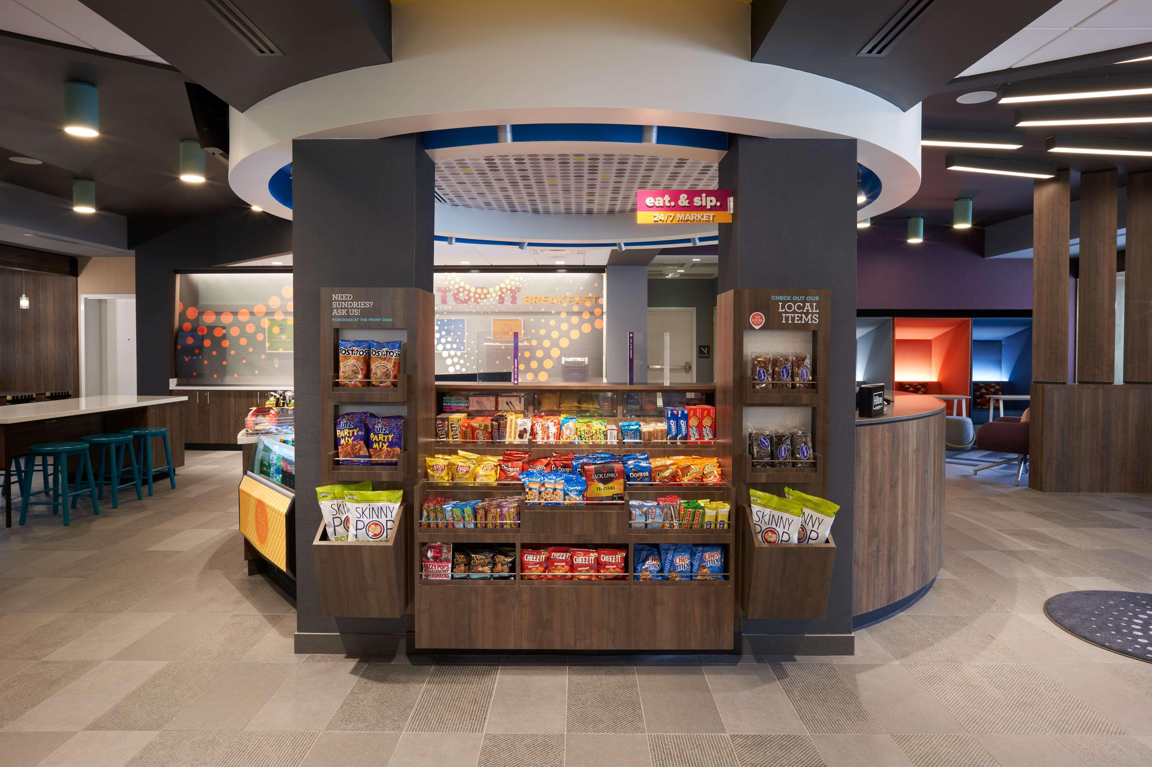 Restaurant Tru by Hilton Jacksonville South Mandarin