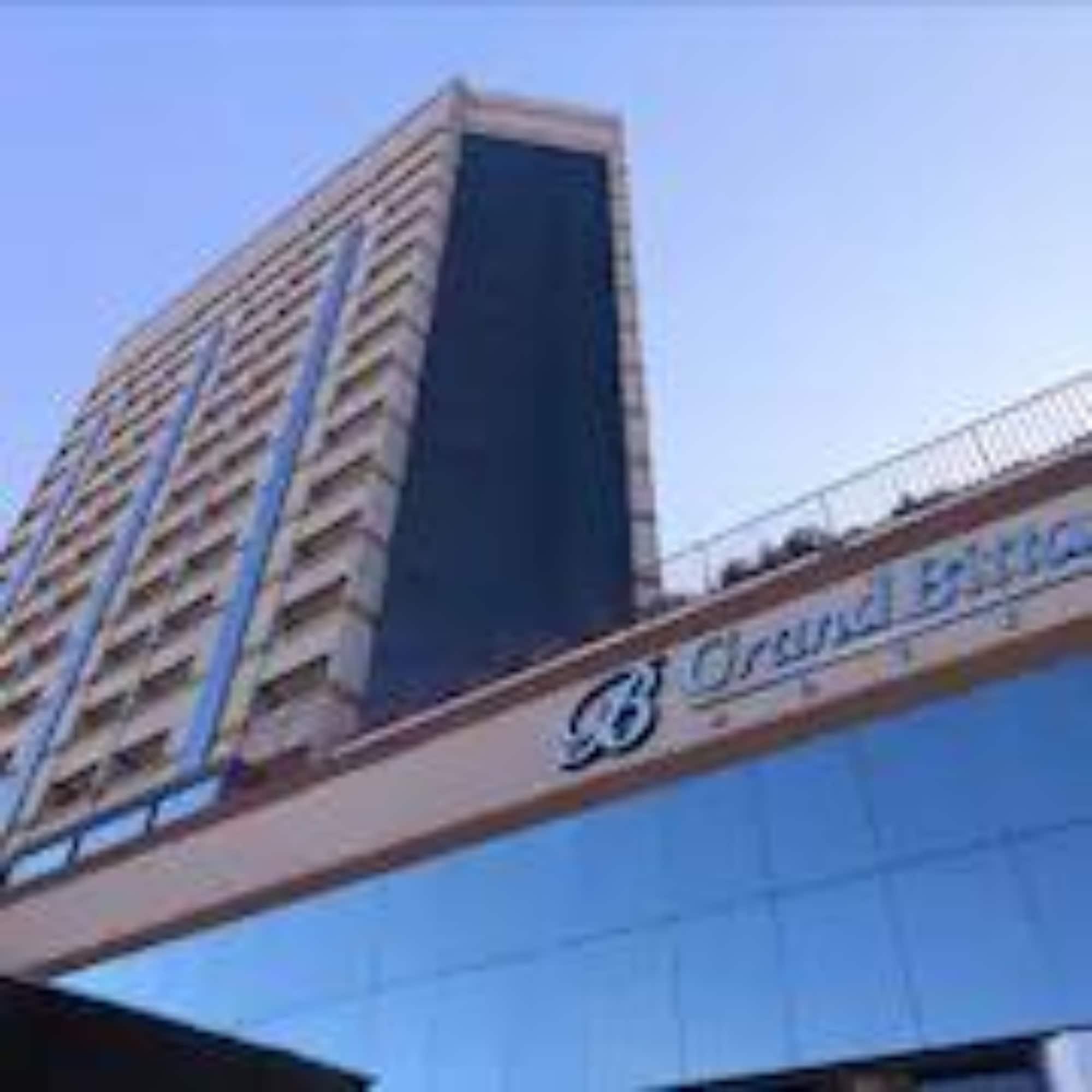 Vista Exterior Hotel Grand Bittar
