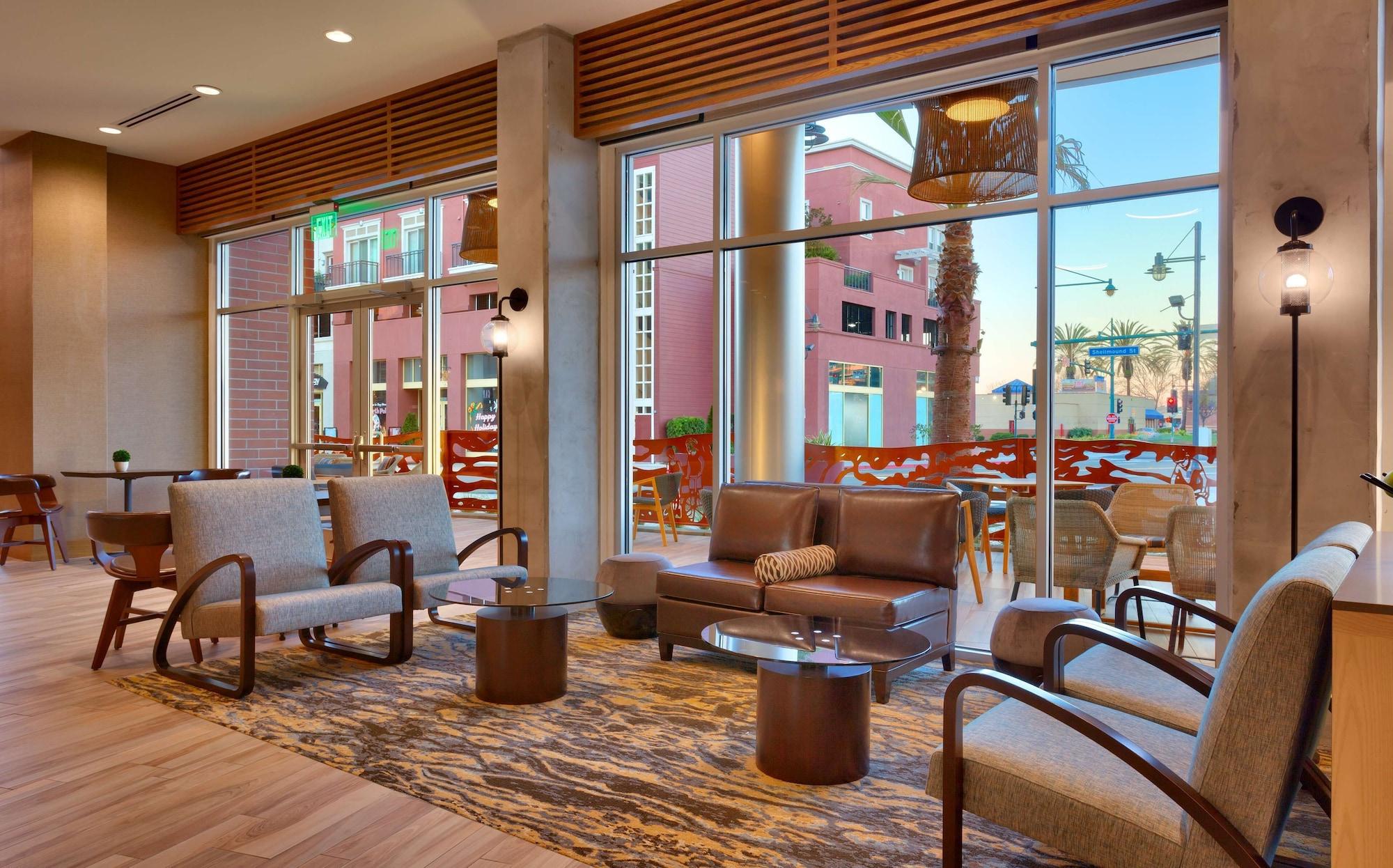 Vista Lobby Hyatt Place Emeryville/San Francisco Bay Area