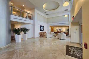 Alquiler Vacacional - Beach Front Luxury 2-bedroom 2 Bath condo in beautiful Hallandale Beach