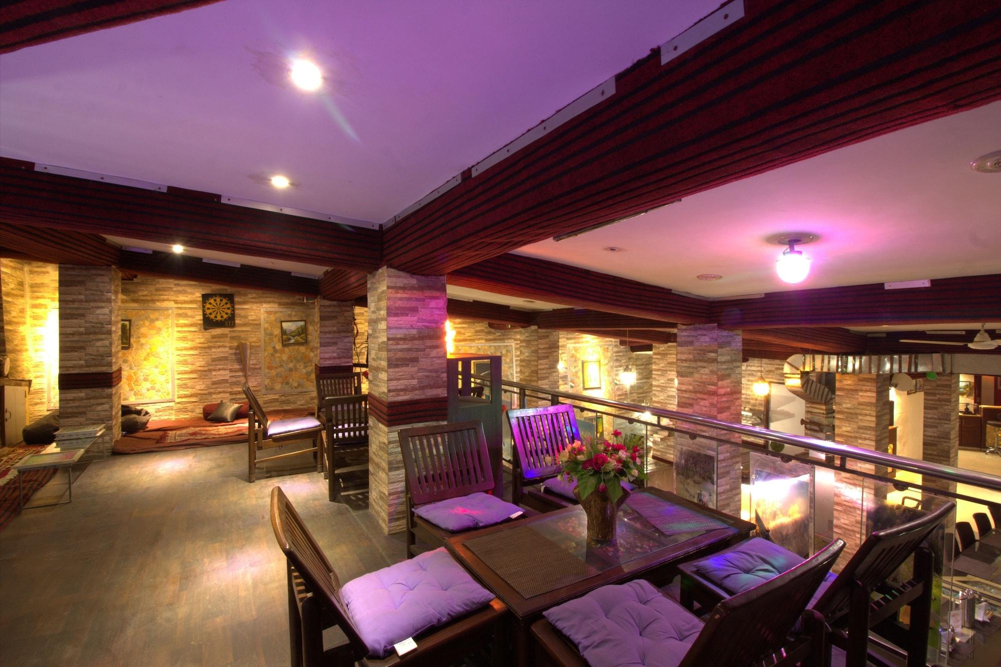 Restaurant Hotel Gandhi's Paradise