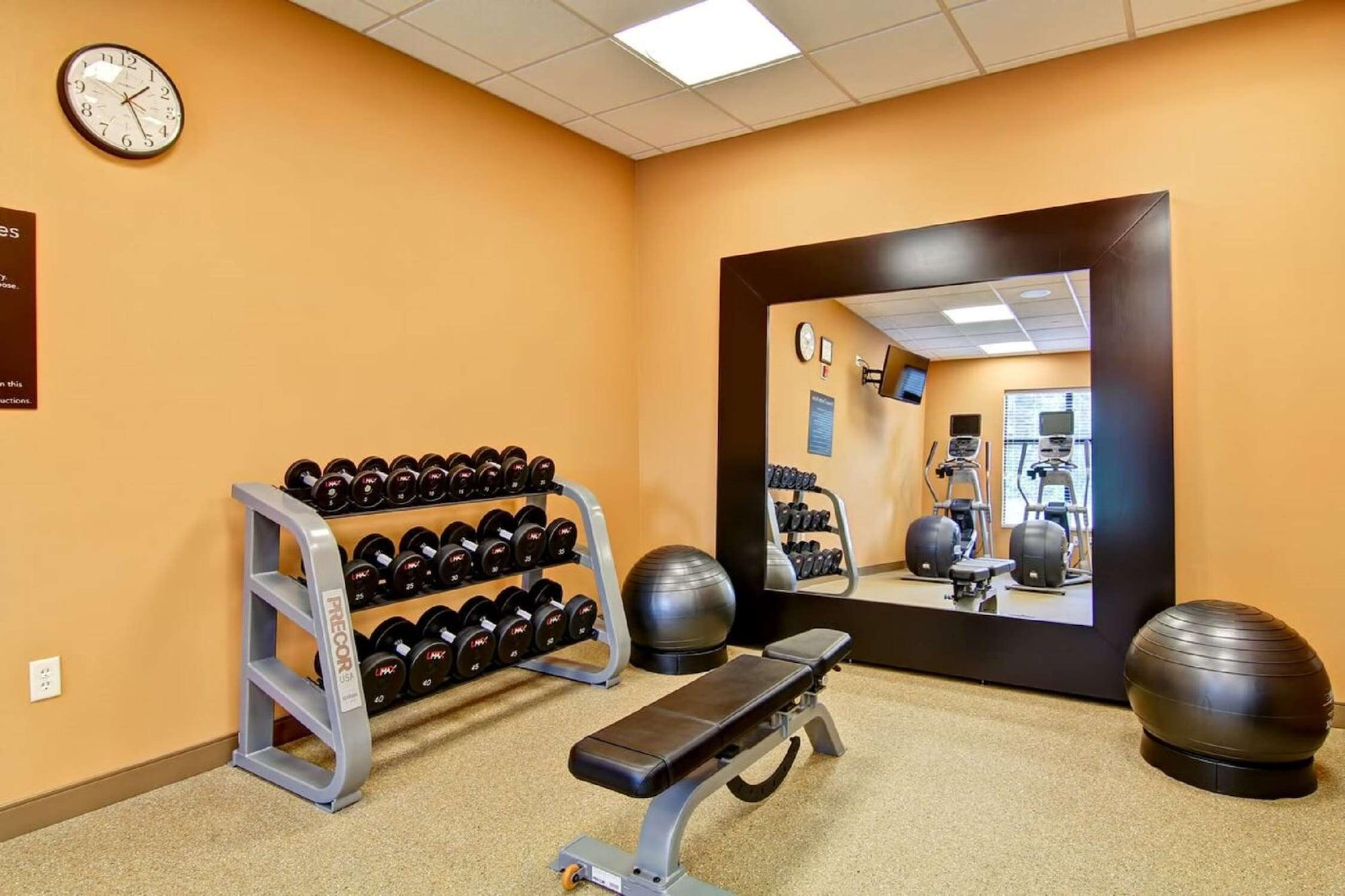 Gimnasio Homewood Suites by Hilton Clifton Park