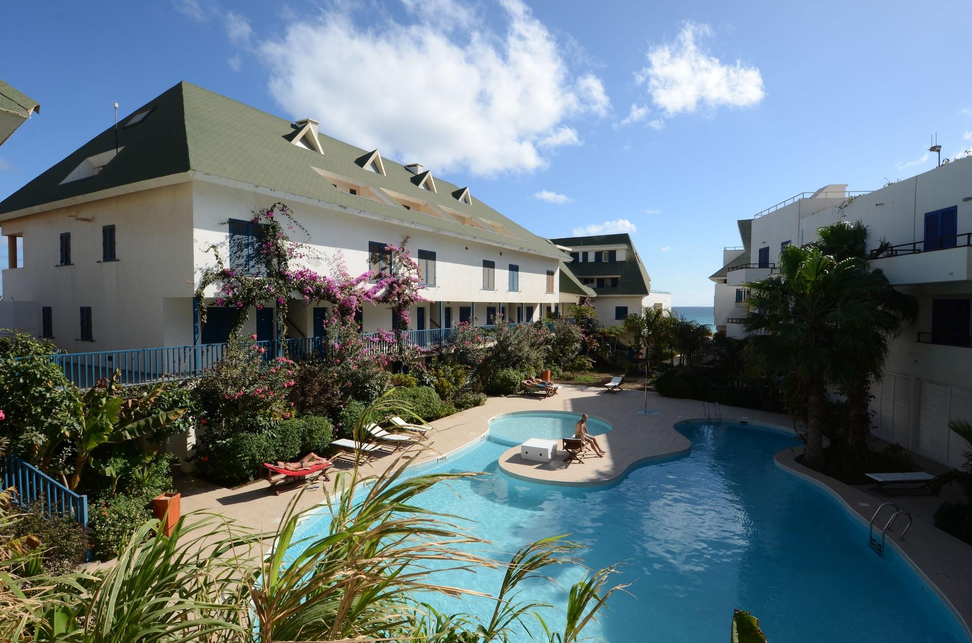 Varios Leme Bedje Residence