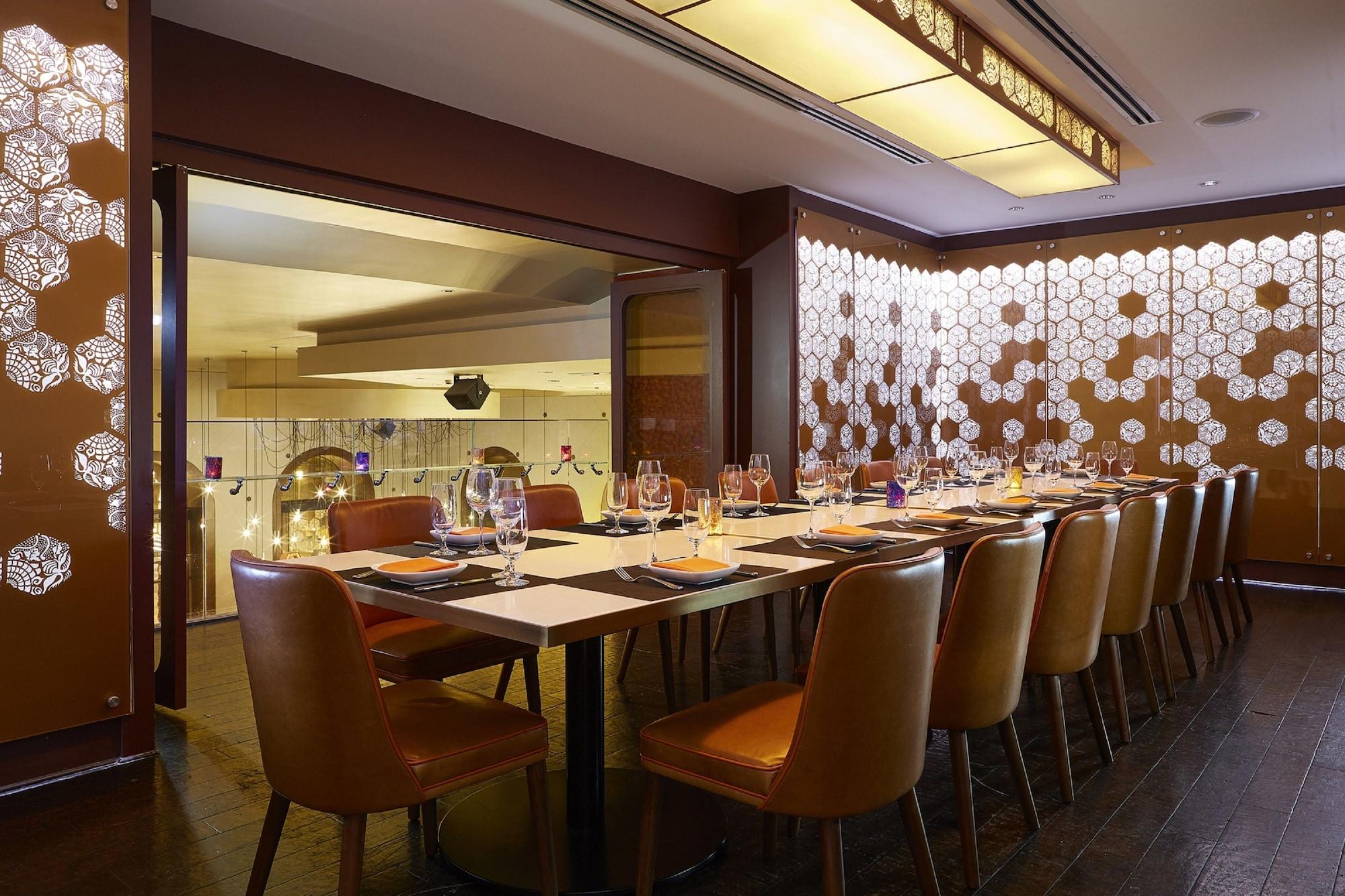 Restaurant The Blackstone, Autograph Collection