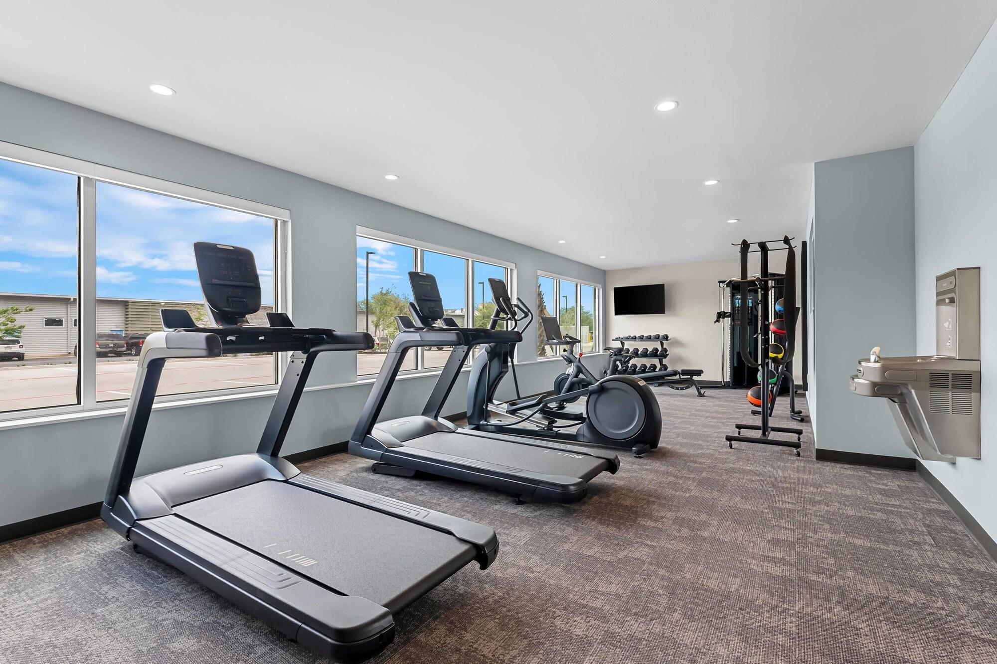 Gimnasio Everhome Suites Brownsville