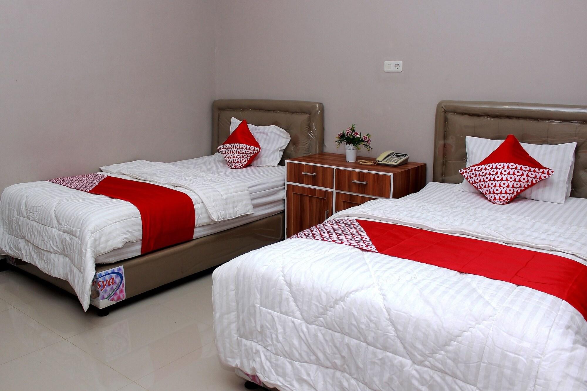 Varios OYO 783 Grand Mentari Guest House