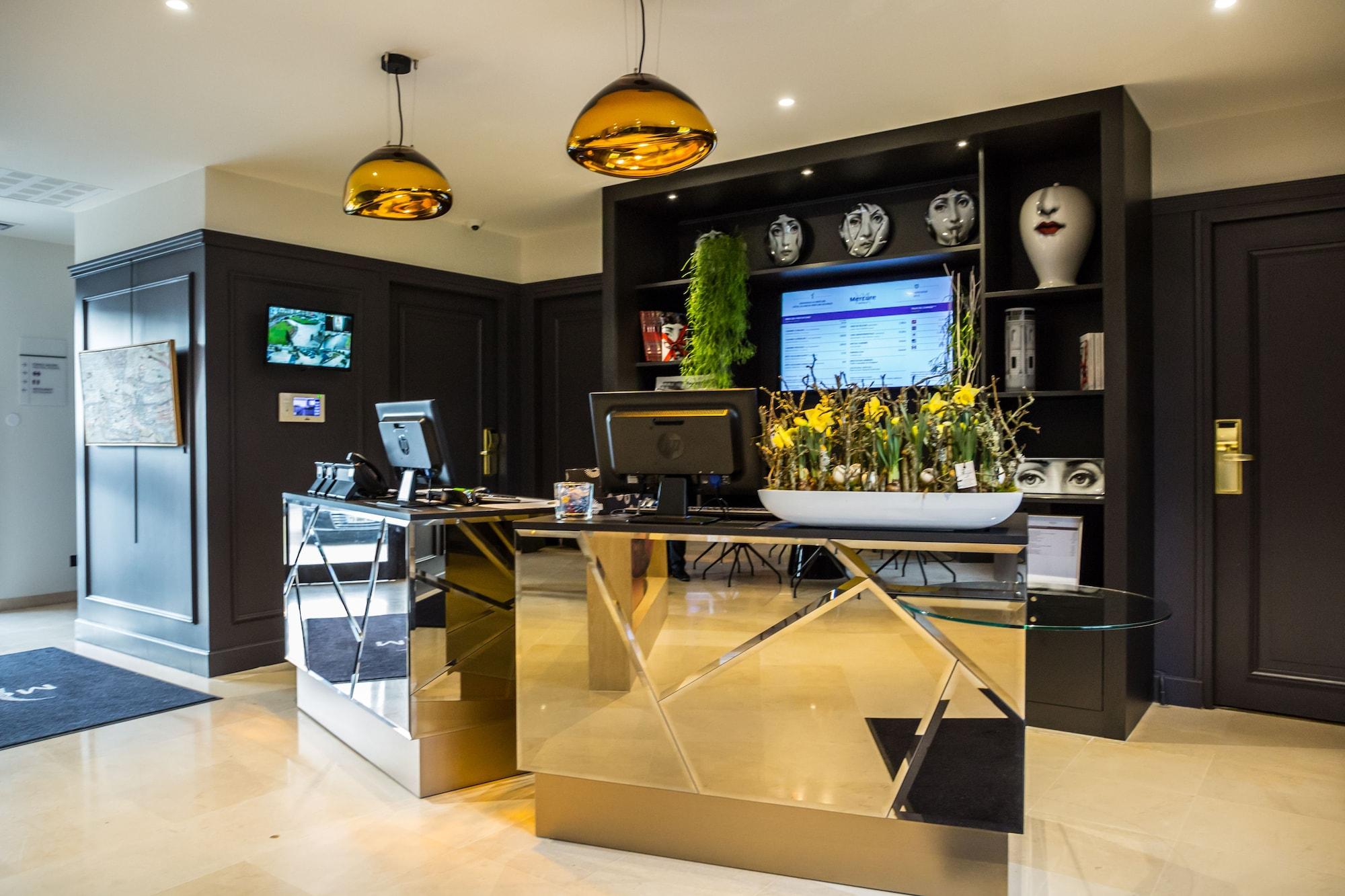 Vista Lobby Hotel de Bourbon - Mercure Bourges