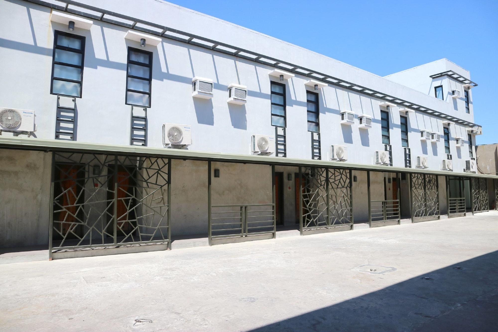 Comodidades del Alojamiento West Gate Hotel