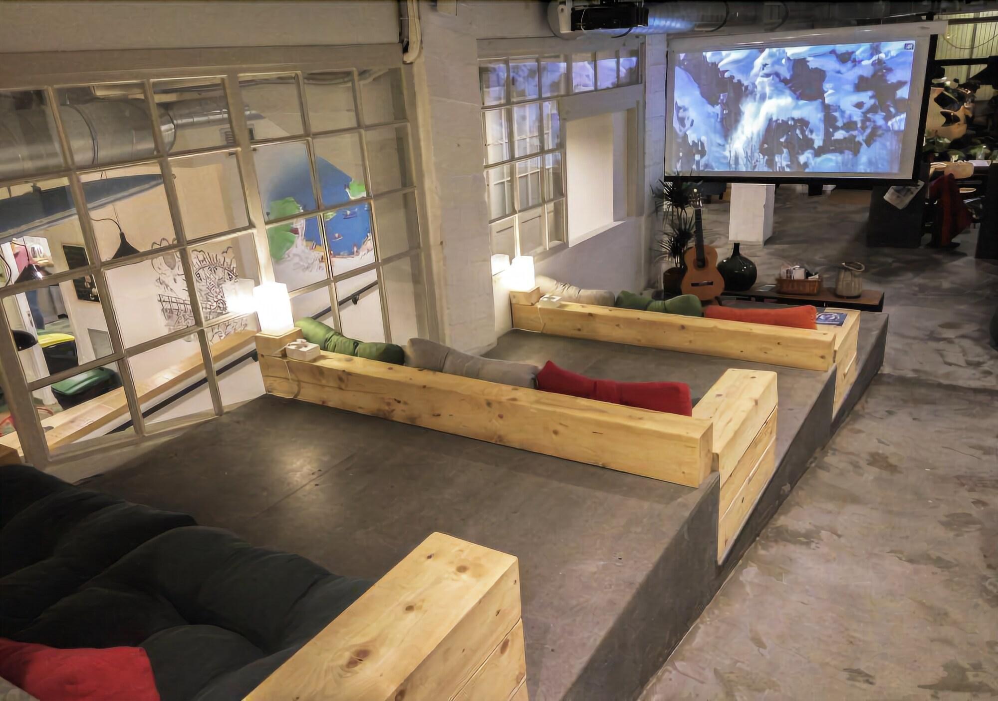 Instalaciones Recreativas Koba Hostel