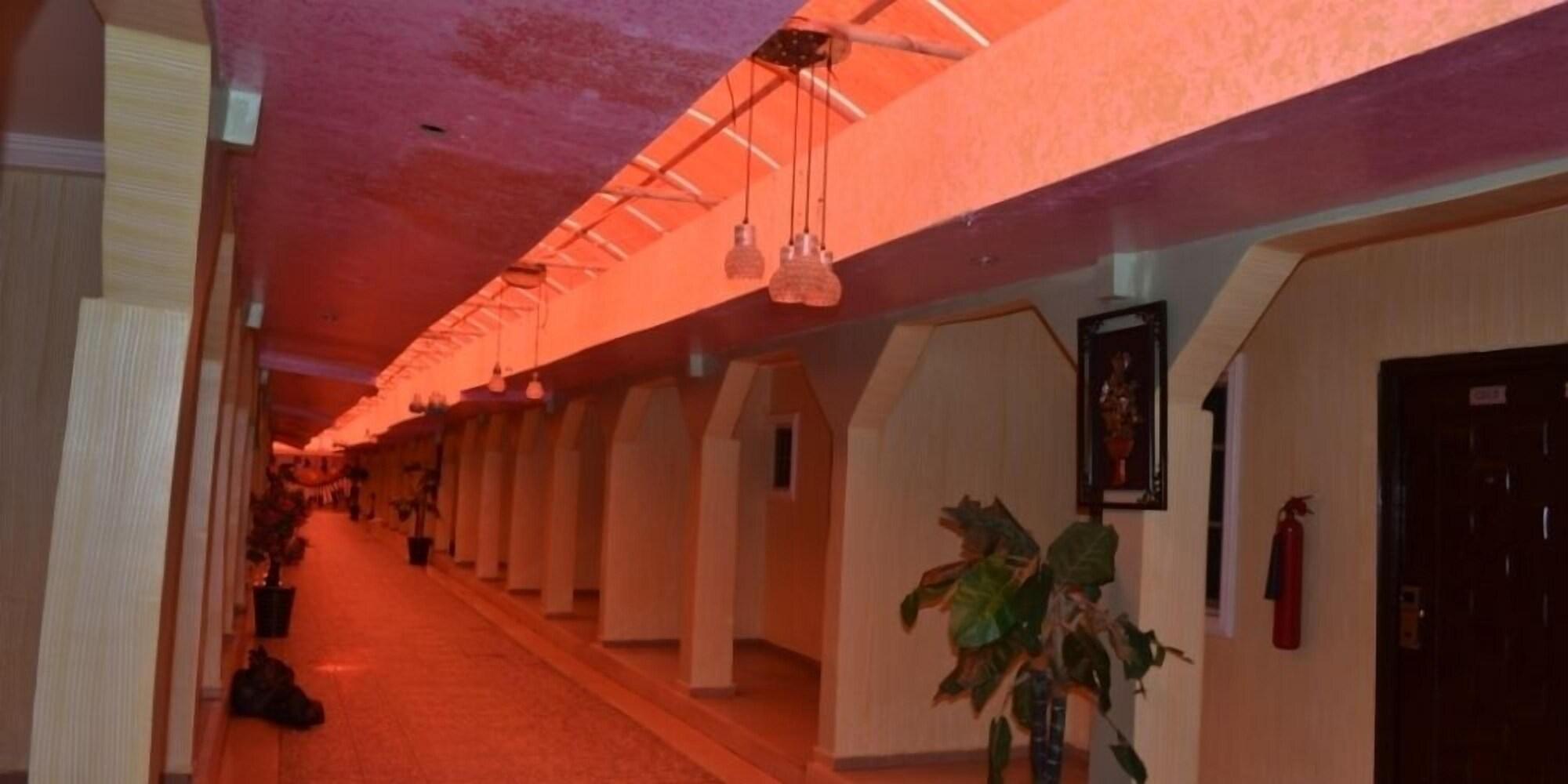 Varios Prosperous Royal Hotel and Resort