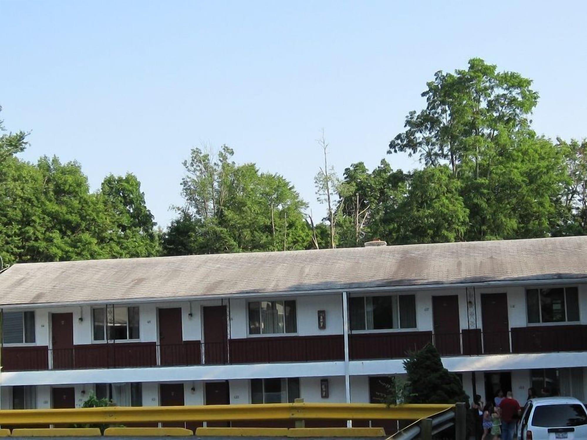Varios Budget Motor Inn - Mahopac