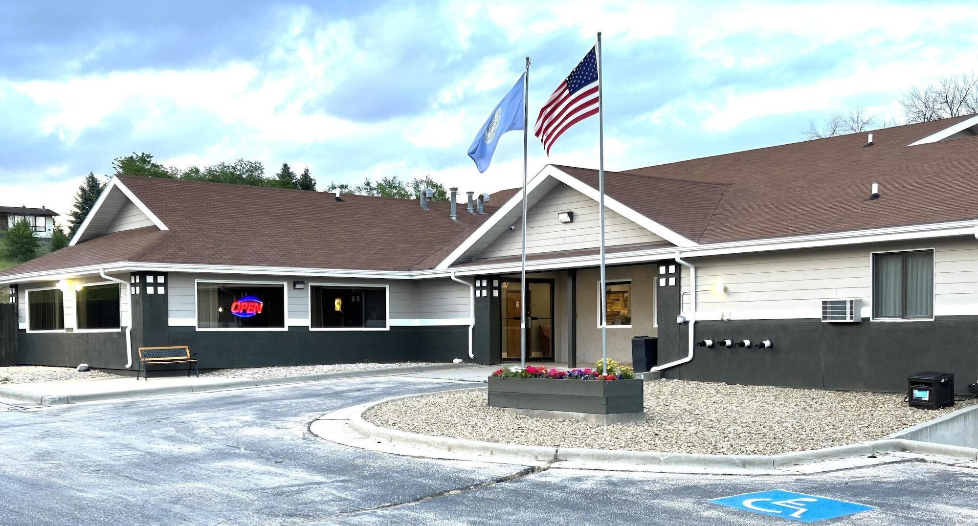 Varios Super 8 by Wyndham Hot Springs