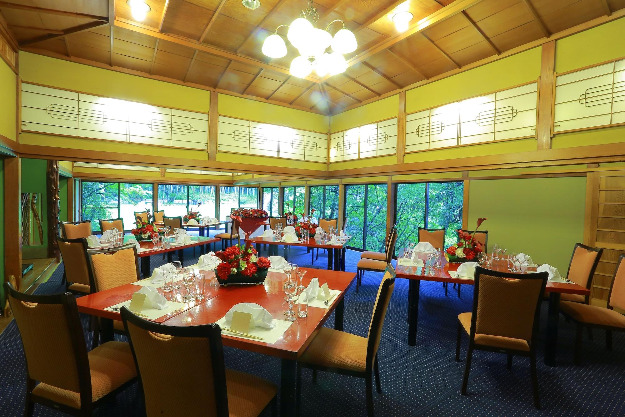 Salón de Baile Koshinoyado Takashimaya