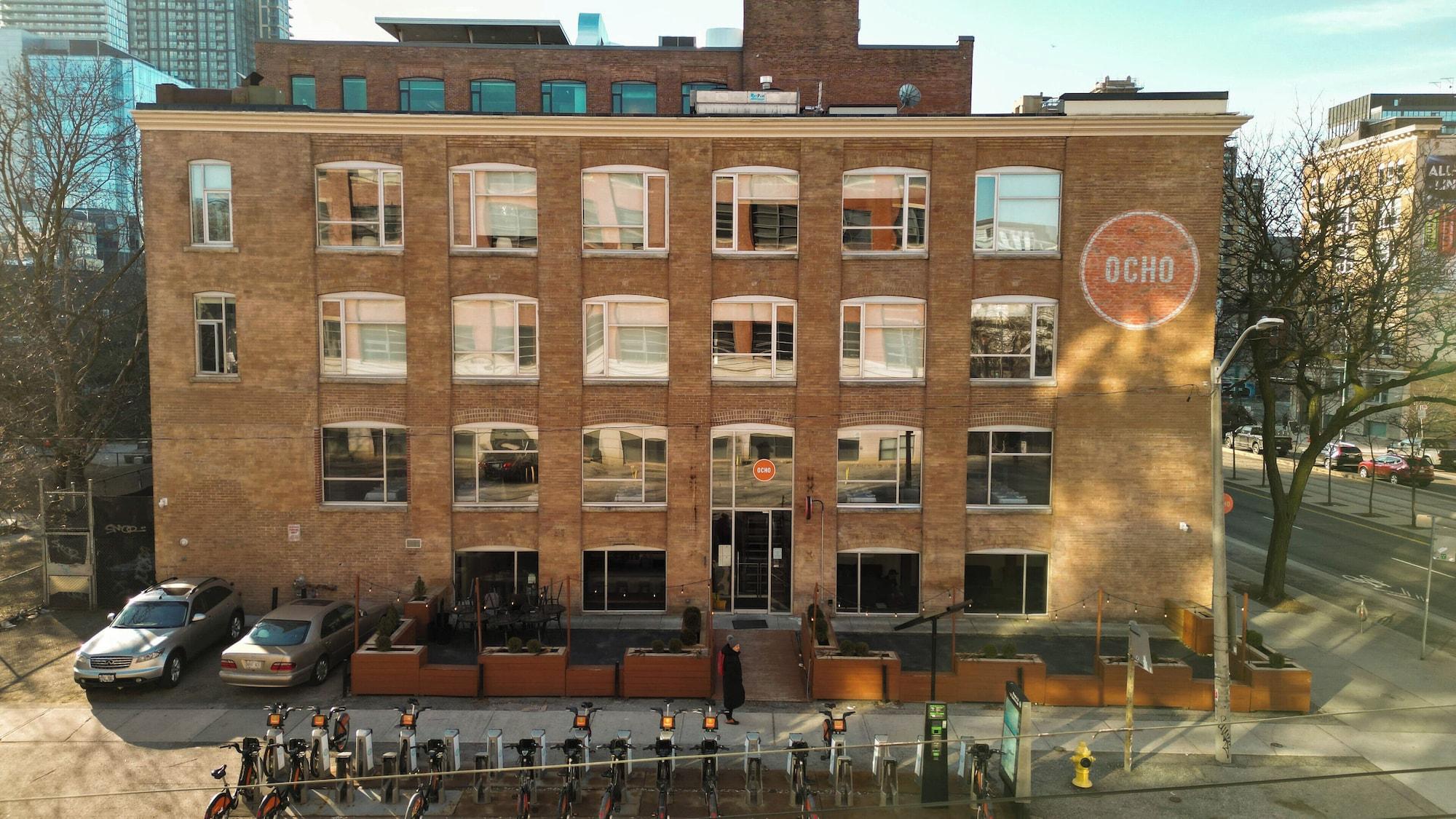 Vista Exterior Hotel Ocho