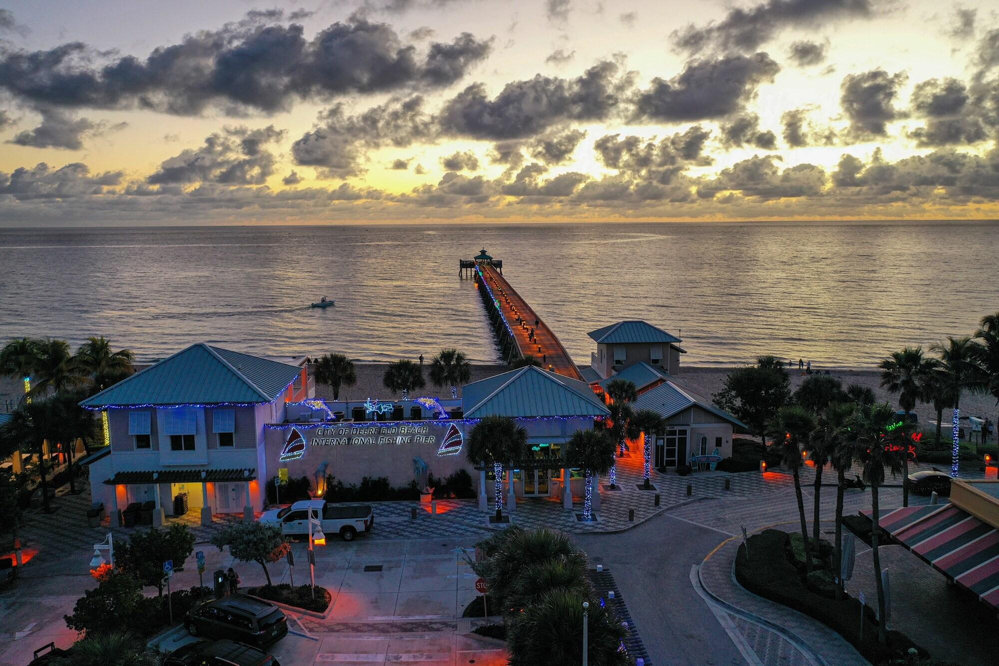 Varios Tropic Isle Beach Resort
