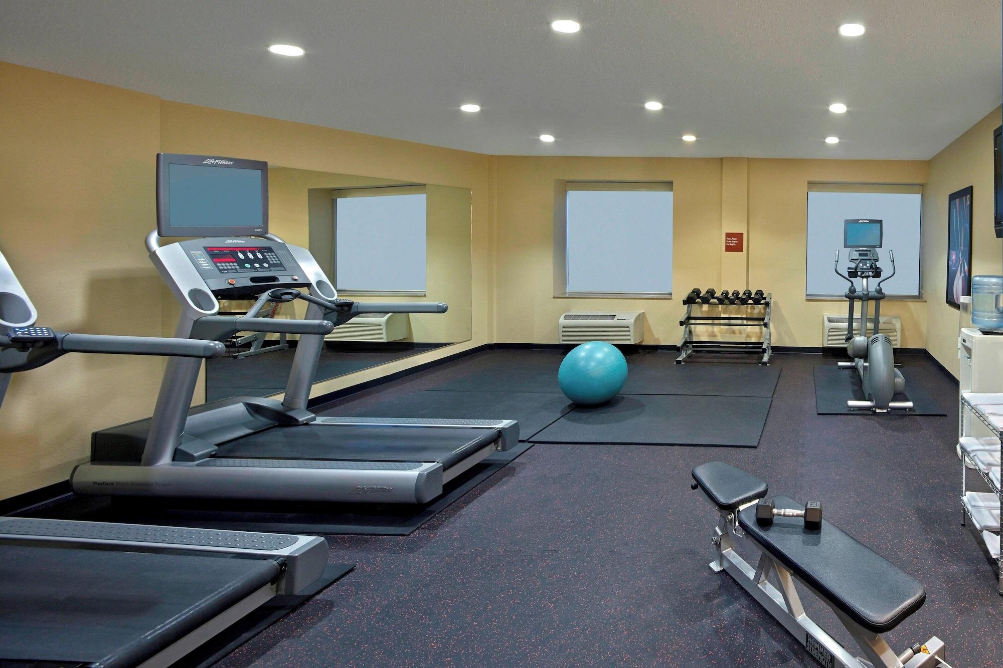 Gimnasio TownePlace Suites by Marriott Albany Downtown/Medical Center