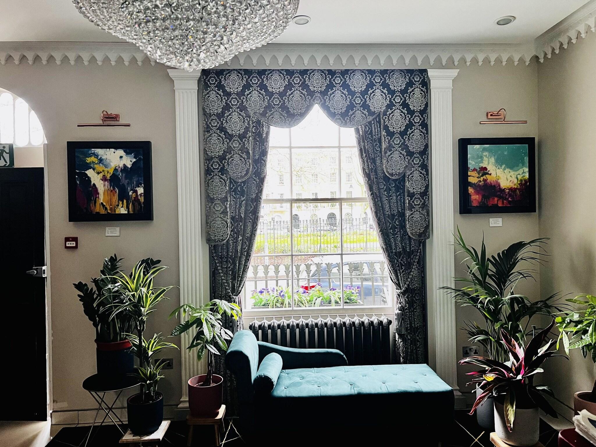 Restaurant The Melville Hotel by Rokxy - Kings Cross