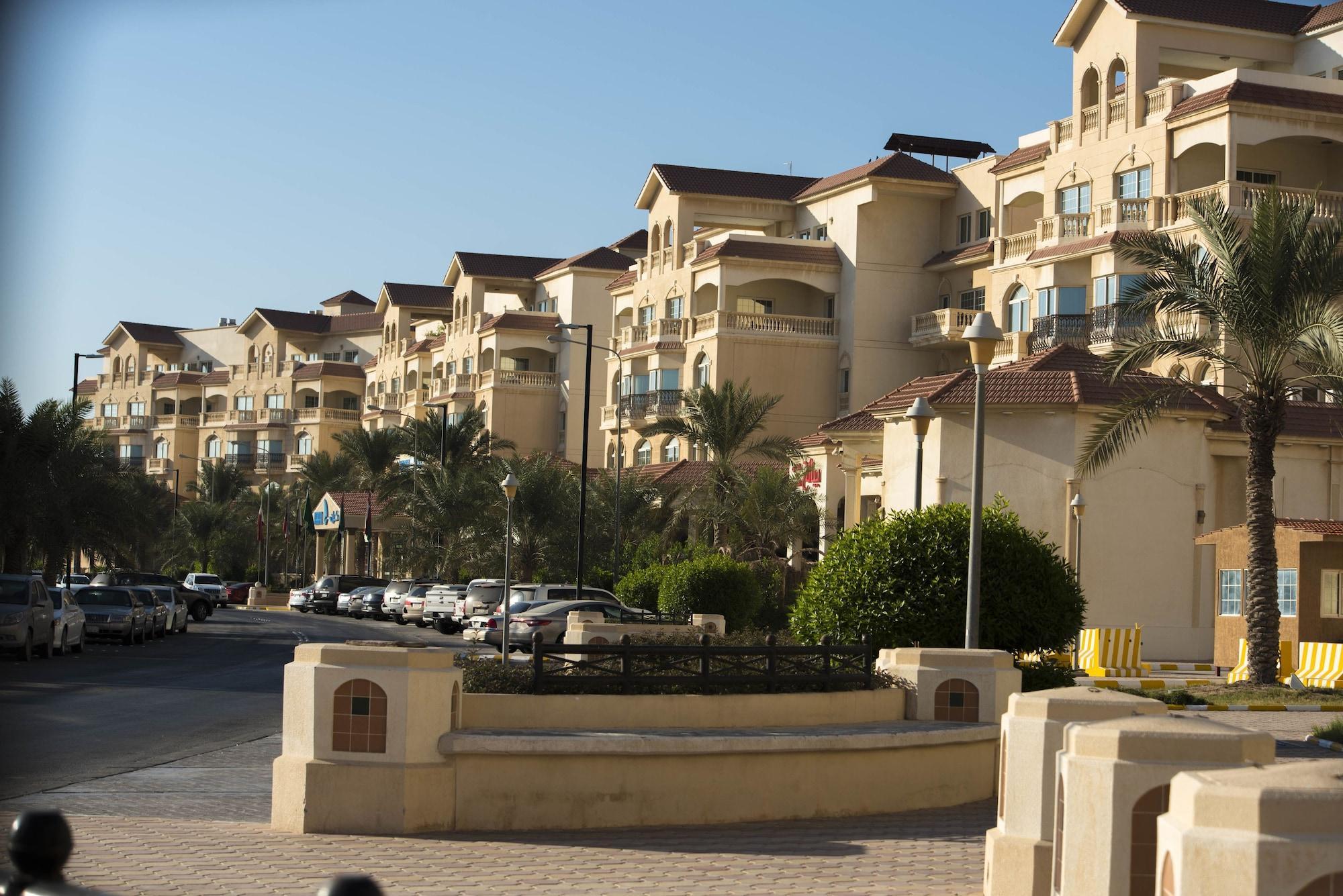 Vista Exterior Karan Sharq for Hotel Apartment Co.