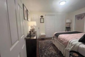 Alquiler Vacacional - Beautifully appointed cottage-like unit in independent house