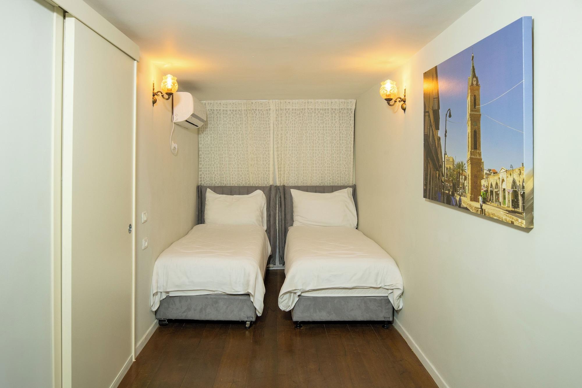 Set de Habitación Margosa Hotel