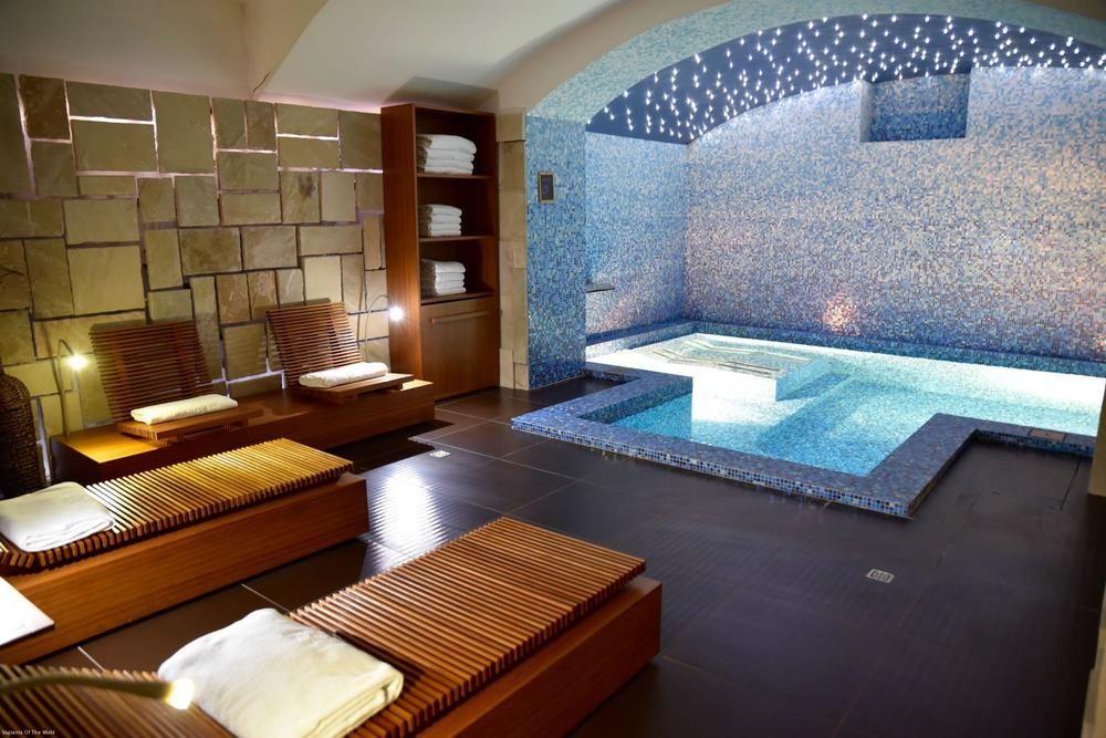 Vista Piscina Gallery Park Hotel & SPA, a Châteaux & Hôtels Collection