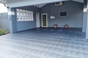 Paquete - Close to beaches, restaurants, nightlife  and salt pound