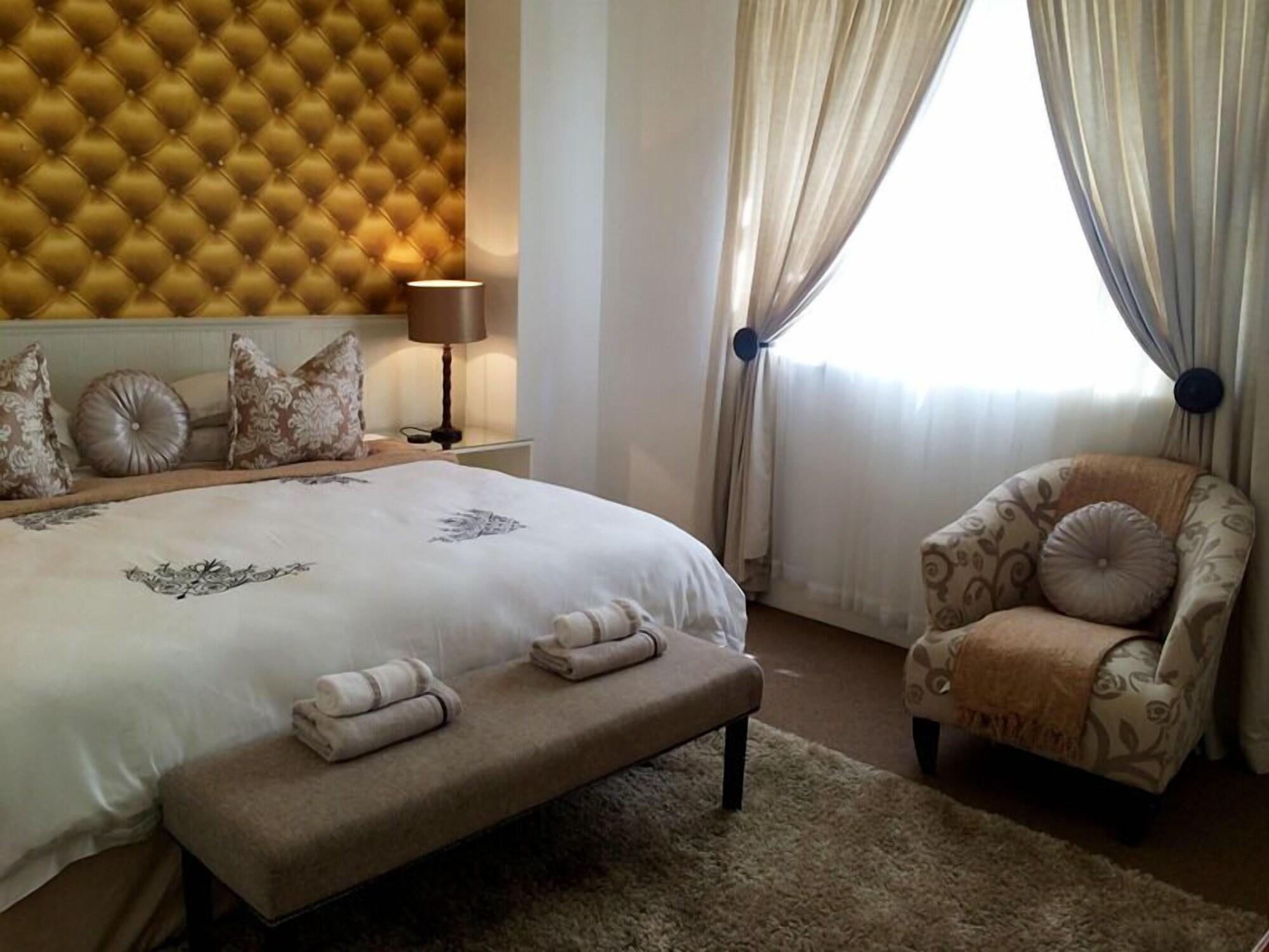 Varios Musgrave Avenue Guest Lodge