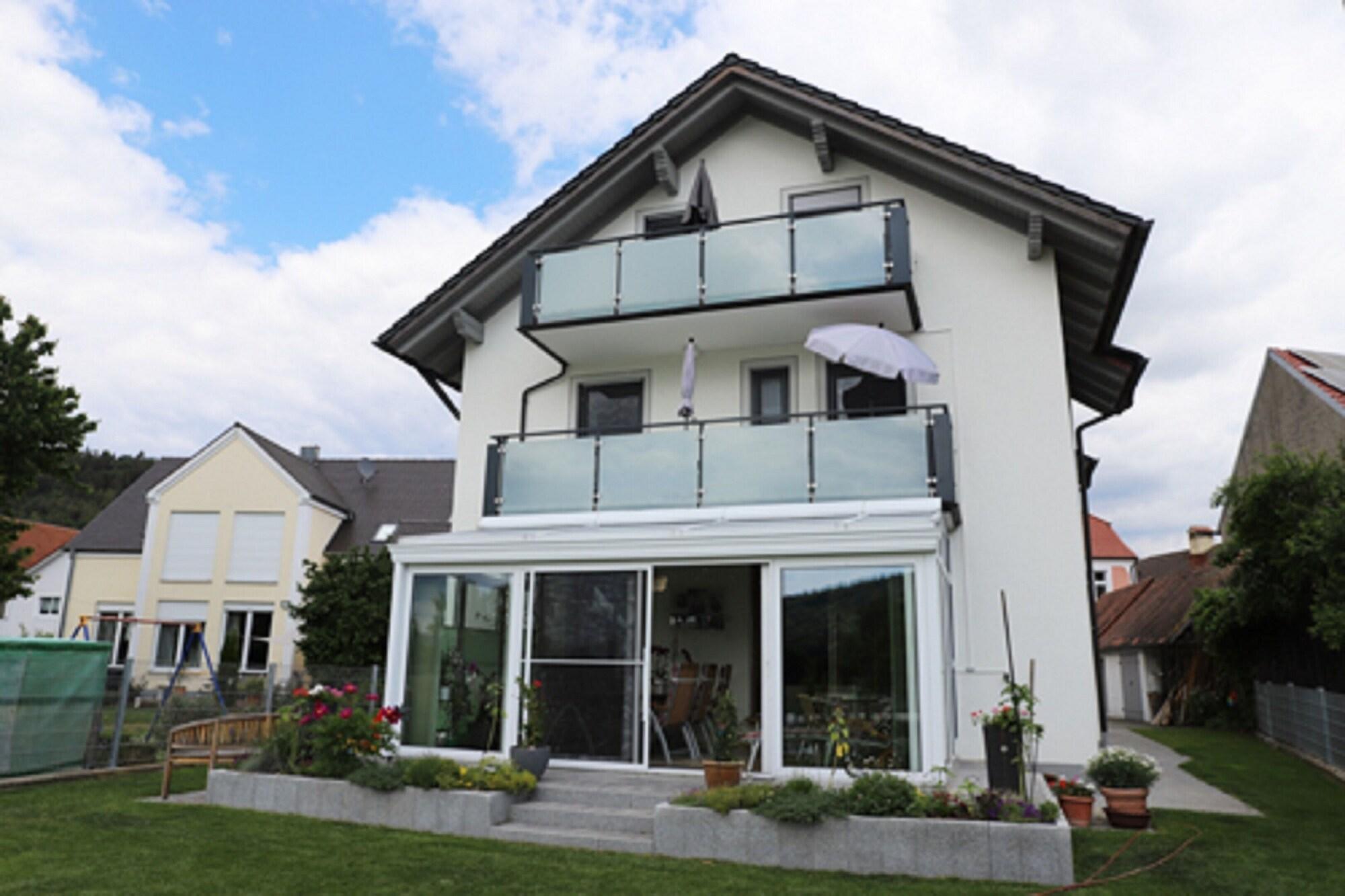 Varios Pension Agathe