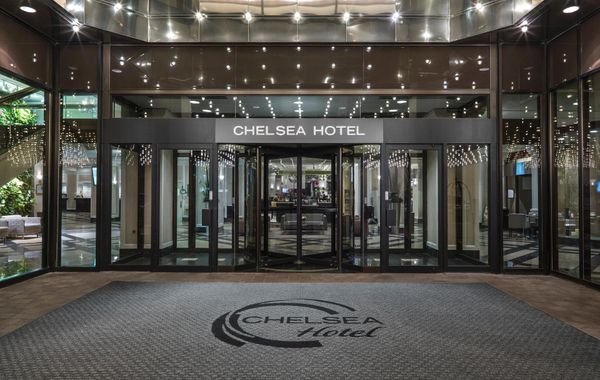 Chelsea Hotel, Toronto