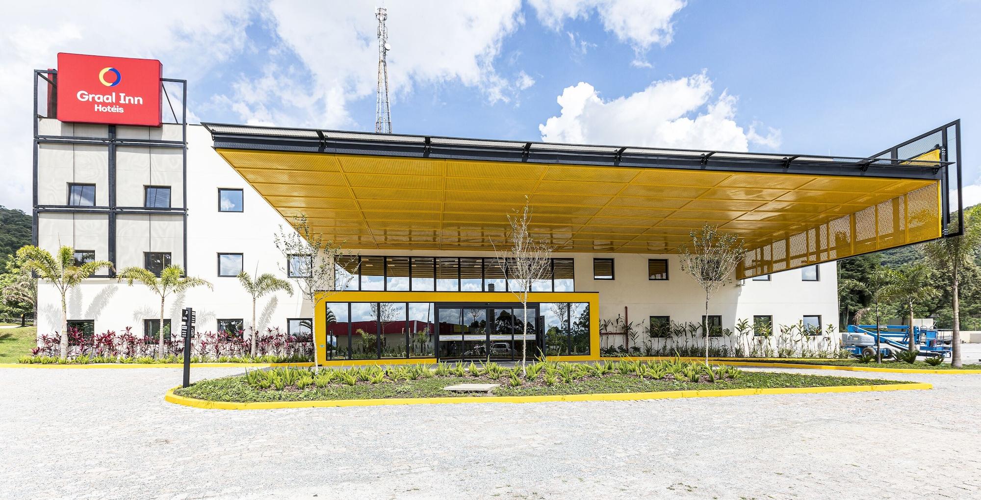Vista Exterior Hotel Graal Inn Mairiporã