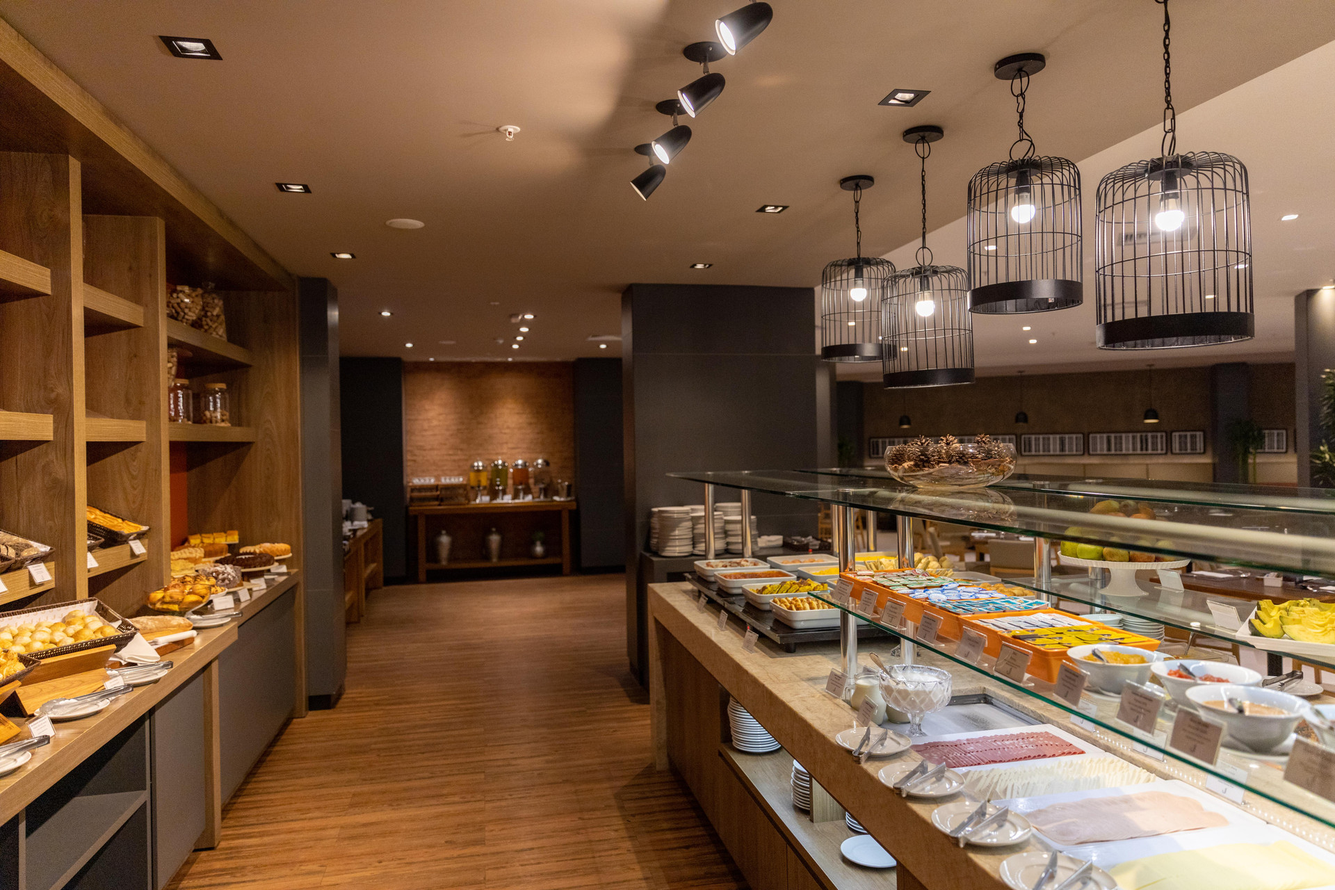 Restaurant JL Hotel by Bourbon